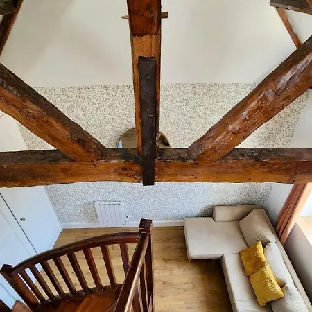 L'estacade, Duplex Cosy Renove A 400 M De La Plage, Les Roses 沃勒莱罗斯